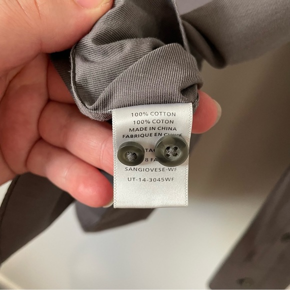 UNTuckit Wrinkle-Free Sangiovese Shirt Grey Size Medium - Picture 9 of 10